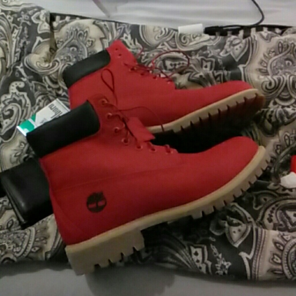 Timberlands red boot